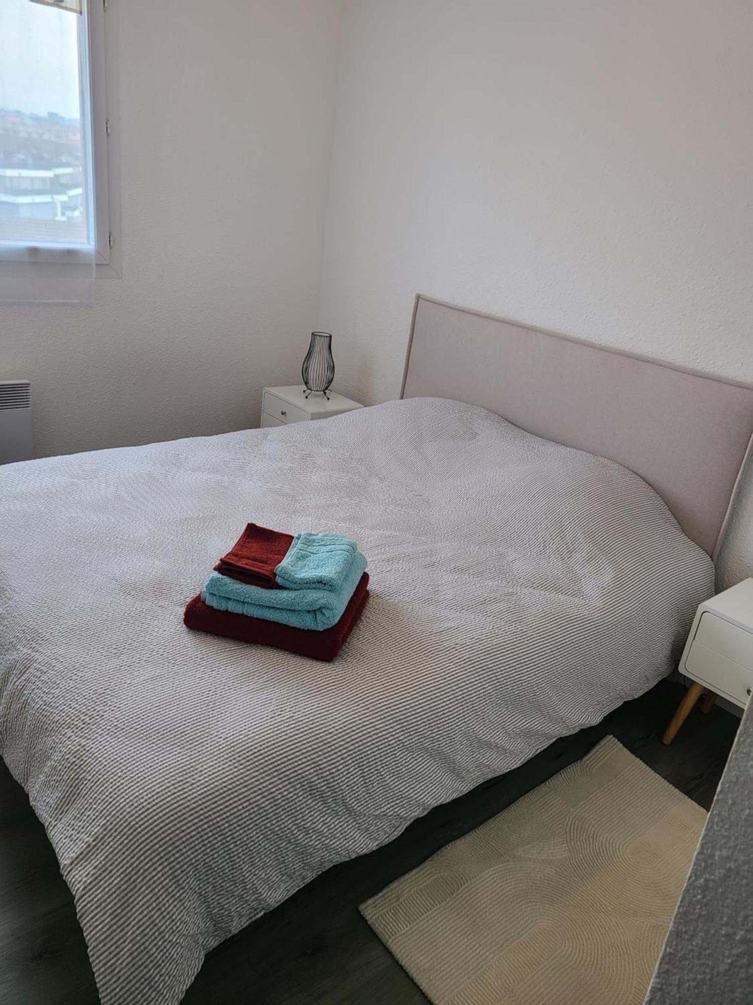 Joli T2 Proche Gare Avec Vue Apartment Анмас Екстериор снимка